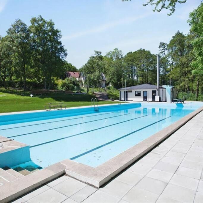 Charmig Liten Laegenhet Pa Oesterlen Sankt Olof Bagian luar foto